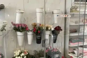 محل ورد للتقبيل في حي العدل جدة