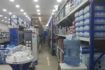 بضاعة محل كهرباء وسباكة