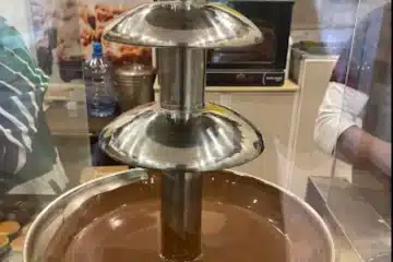 جهاز تسخين الشوكلاتة