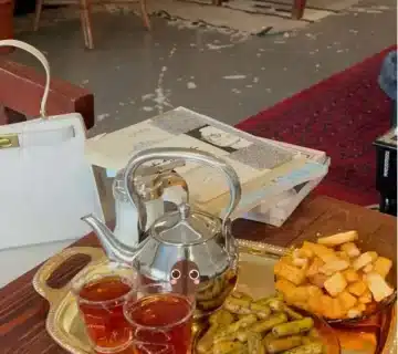 شاي ومقبلات