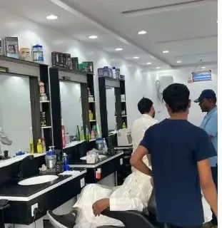 ديكور محل حلاقة رجالي