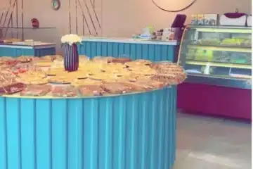 محل حلويات