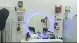 مشروع للبيع: محل حلاقة رجالي للتقبيل