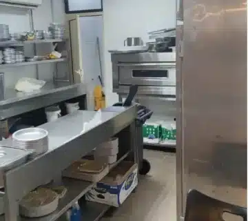 مطبخ محل كنافة