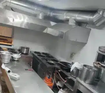 مطبخ محل كنافة