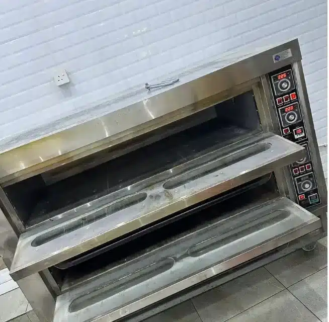 فرن كهربائي