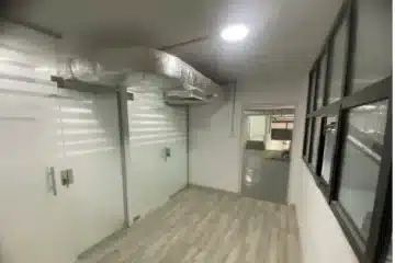 مصنع للبيع/للتقبيل (أدوات كهربائية) في الدمام