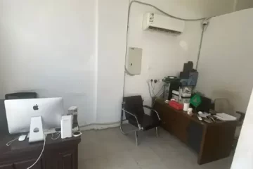 مكتب إداري