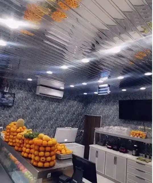 معدات محل عصير للتقبيل