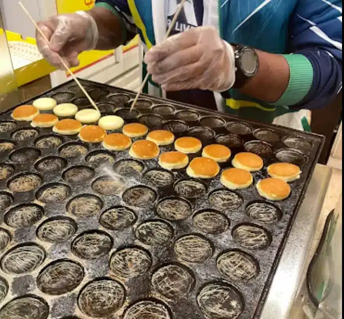 محلات للبيع: محل كريب للتقبيل