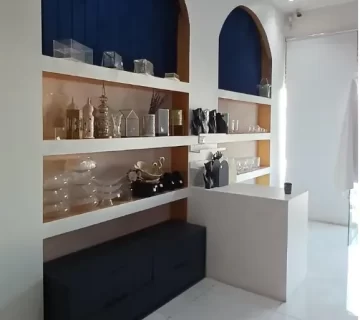 رفوف المكتب