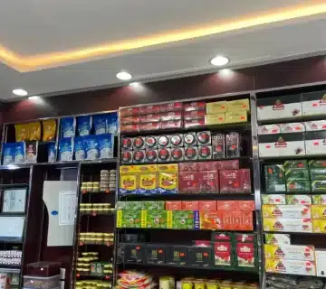 بضاعة محل عطارة