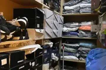 محل ملابس رجالي للتقبيل في الرياض (بالبضاعة)