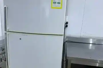 ثلاجة محل كنافة
