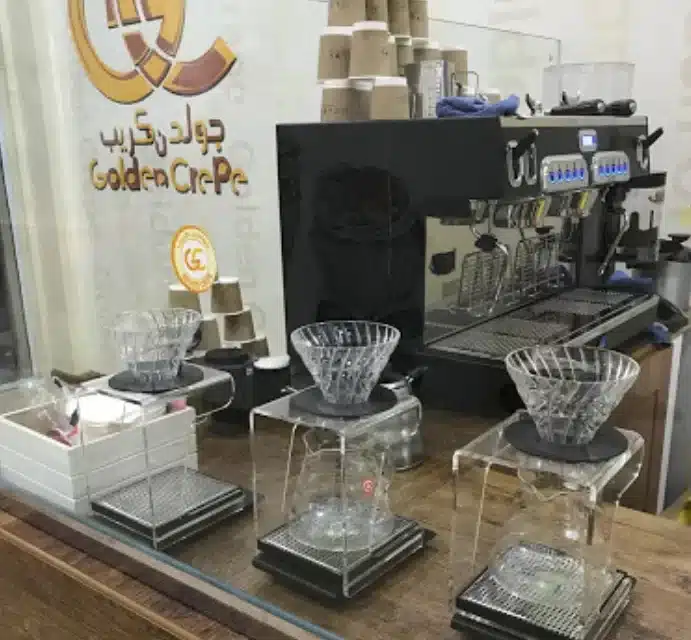 محلات للبيع: محل كريب للتقبيل