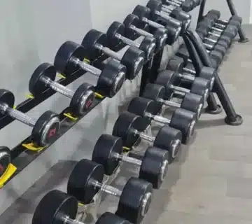 معدات النادي الرياضي
