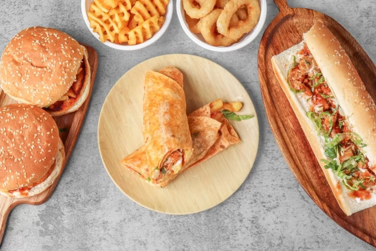 للمبتدئين: دليلك لفتح مشروع بوفيه سندوتشات ووجبات خفيفة