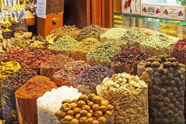 7 خطوات أساسية لفتح مشروع محل عطارة ناجح ومميز