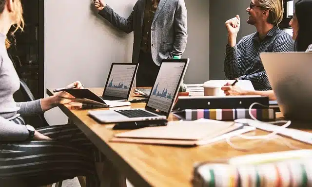How to Start a Business on a Budget in Saudi Arabia